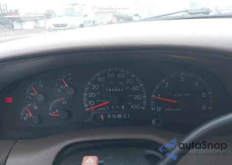 1997 Ford F-150 Lariat/Xl/Xlt z USA, uszkodzony, nr VIN 1FTDX18WXVKD15413